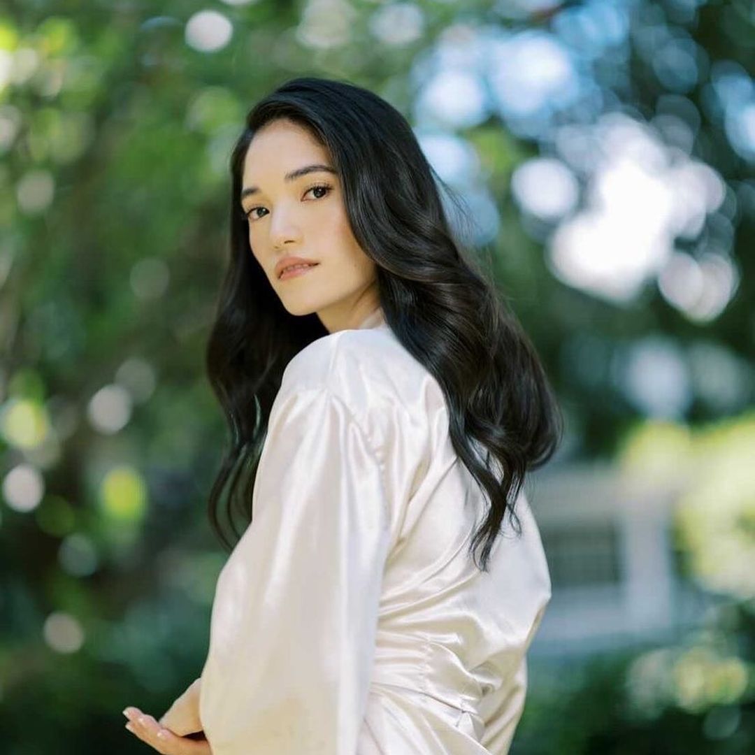 Elvira Robe ( local silk )