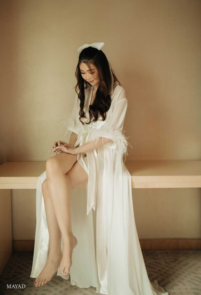 Athena Dressing Robe